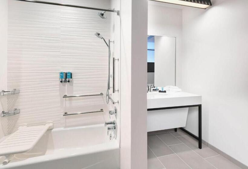 스탠다드 룸, Aloft Cincinnati West Chester