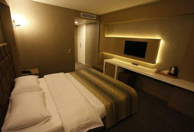 标准间, Giresun Sedef