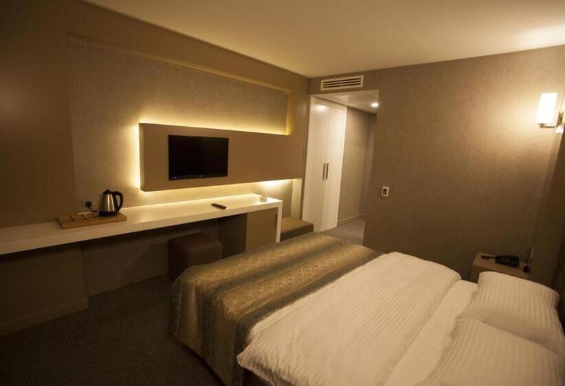 标准间, Giresun Sedef