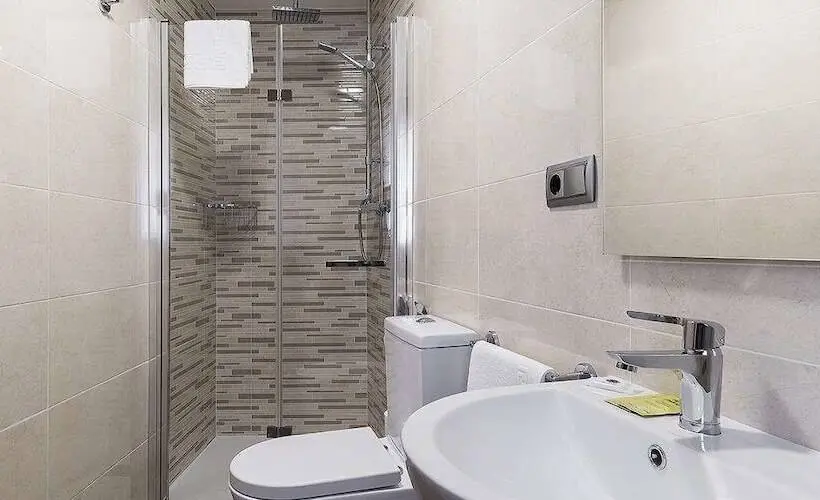 スタンダードルーム, Pension Residencial Victoria