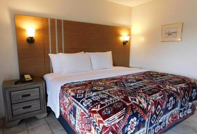 اتاق استاندارد با تخت بزرگ, Drifter Motel