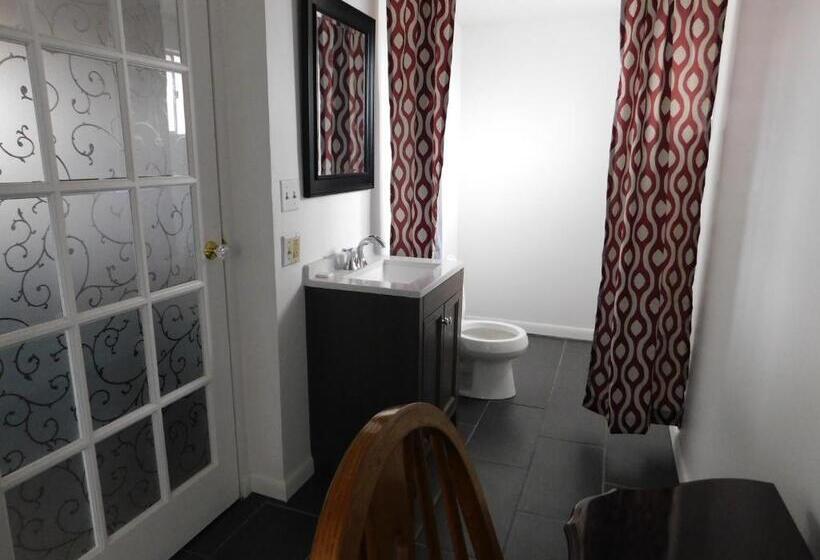 Люкс, Drifter Motel