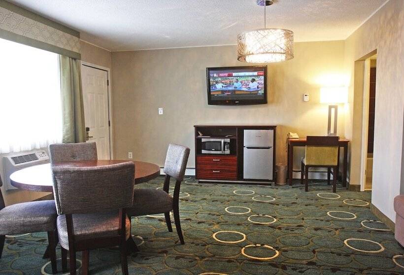 Family Suite, Gateway Inn And Suites