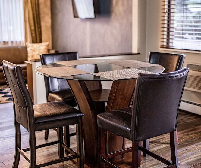 스위트, Gateway Inn And Suites