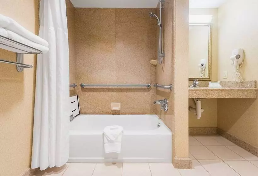 اتاق استاندارد برای معلولان, Hilton Garden Inn Meridian
