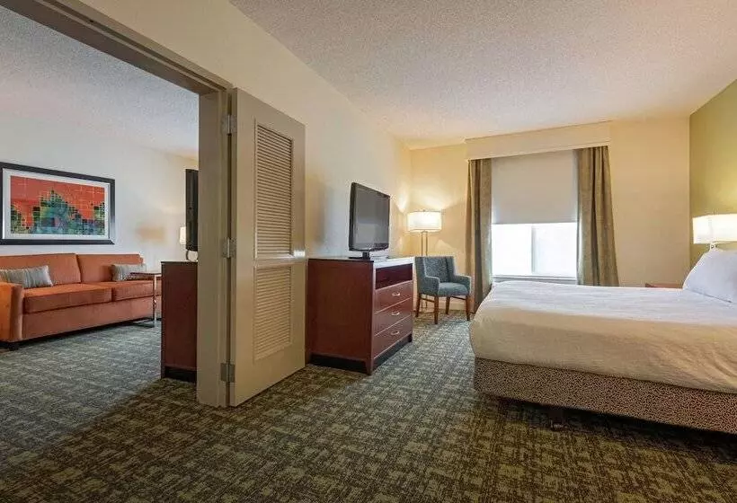 سوییت, Hilton Garden Inn Meridian