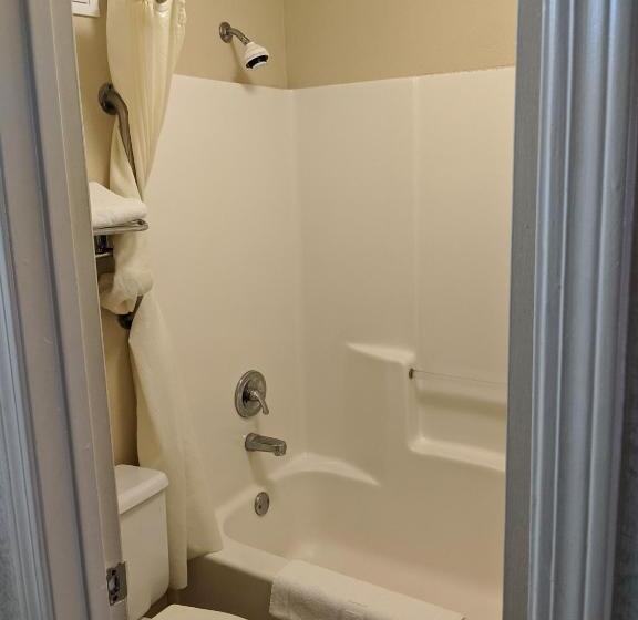 标准间, Key West Inn Montgomery South