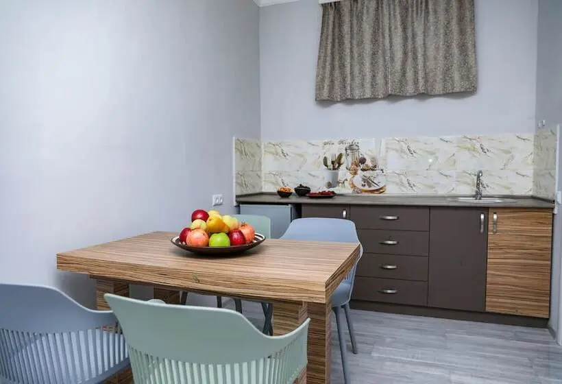 スタンダードスタジオ, Garden Inn Resort Sevan