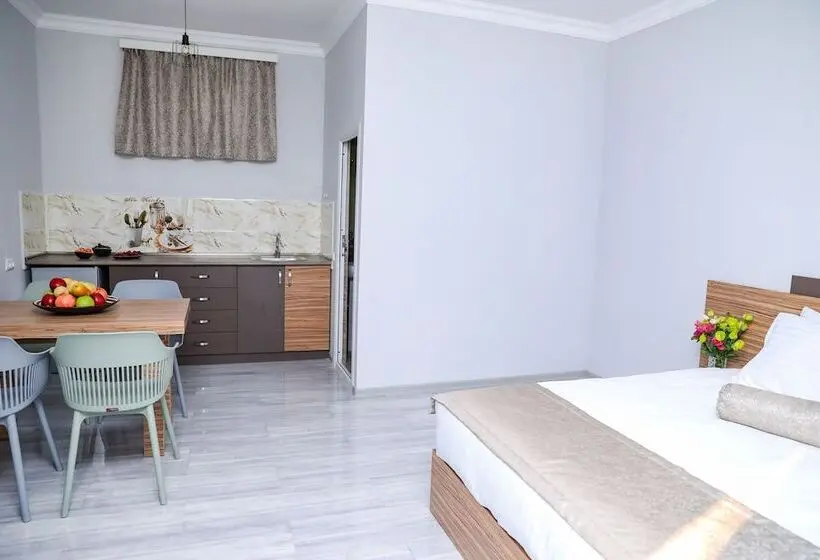 スタンダードスタジオ, Garden Inn Resort Sevan