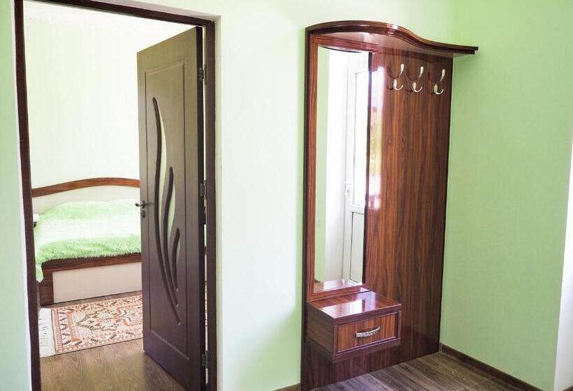 اتاق خانوادگی, Kirch Hotel & Restaurant