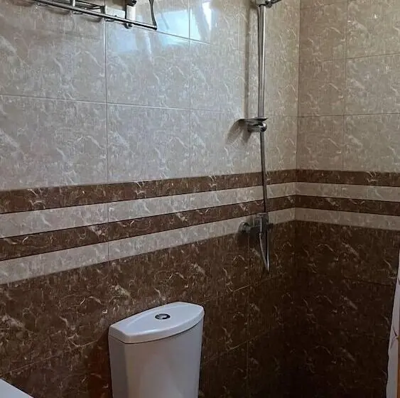 اتاق استاندارد سه نفره, Kirch Hotel & Restaurant