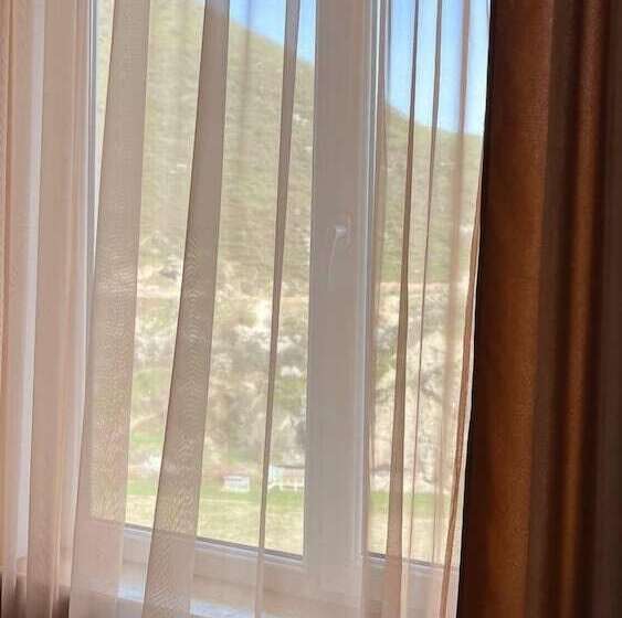 اتاق استاندارد سه نفره, Kirch Hotel & Restaurant