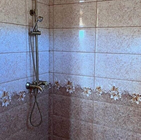 سوییت با چشم‌انداز کوه, Kirch Hotel & Restaurant