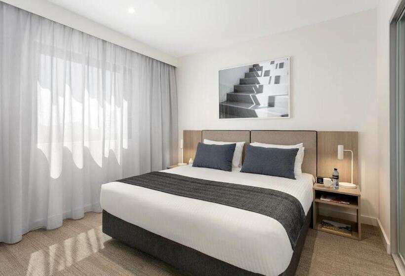Апартаменты 1 Спальня, Quest Joondalup