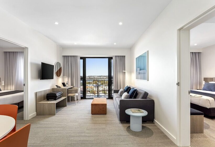 Апартаменты Superior 2 Спальни, Quest Joondalup