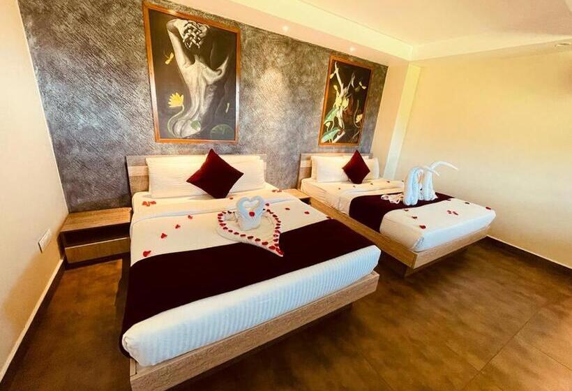 חדר דלוקס, Foggy Knolls Resort