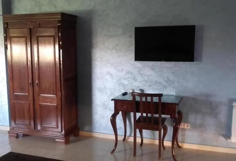 اتاق استاندارد با تخت بزرگ, Riad Tanjil