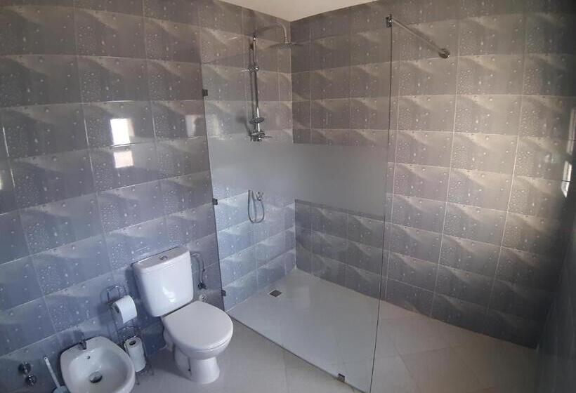 اتاق استاندارد با چشم‌انداز استخر, Riad Tanjil