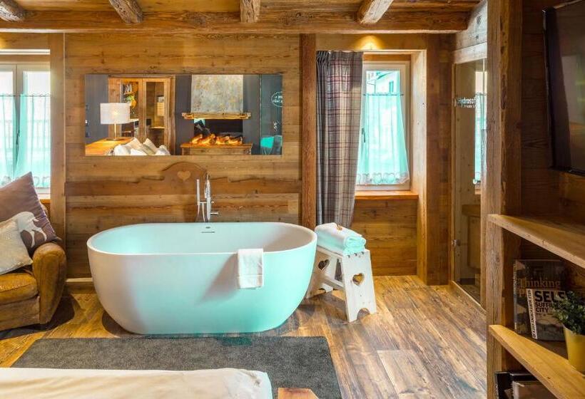 주니어 스위트, John Luxury Suites