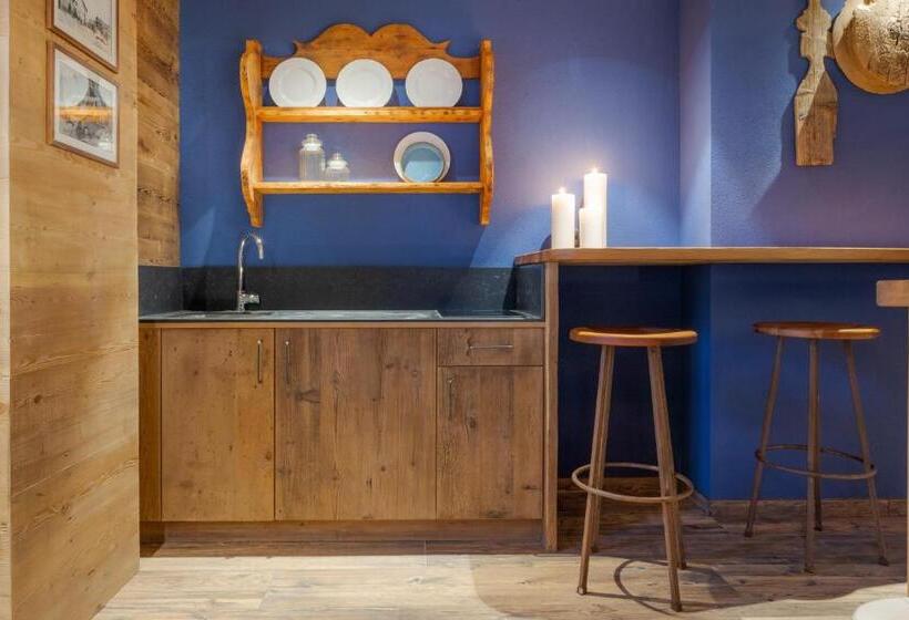 주니어 스위트, John Luxury Suites