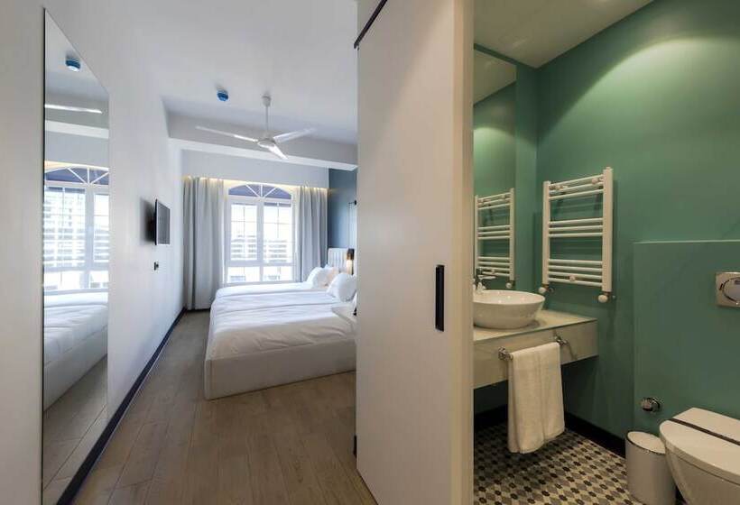 اتاق استاندارد سه نفره, Levent Lavandula