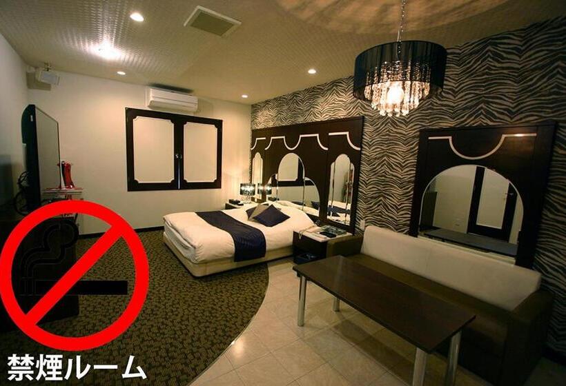 غرفة قياسية, Lex Suwa