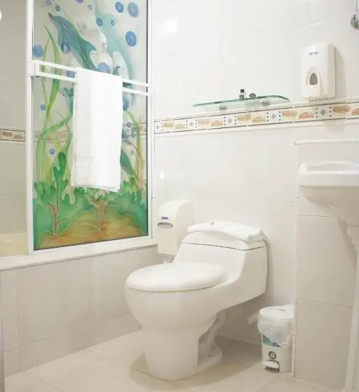 ジュニアスイート, La Casa Blanca