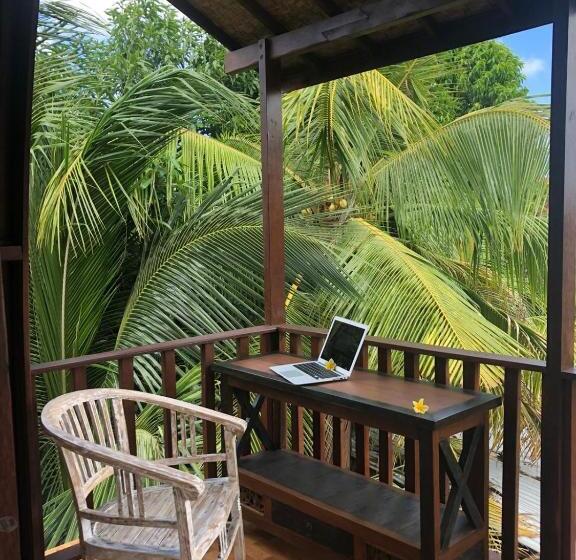 Люкс Повышенной Комфортности, Arjuna Uluwatu Guest House