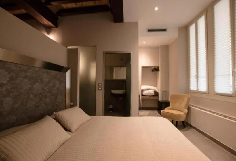 اتاق لوکس, Residenza Solferino