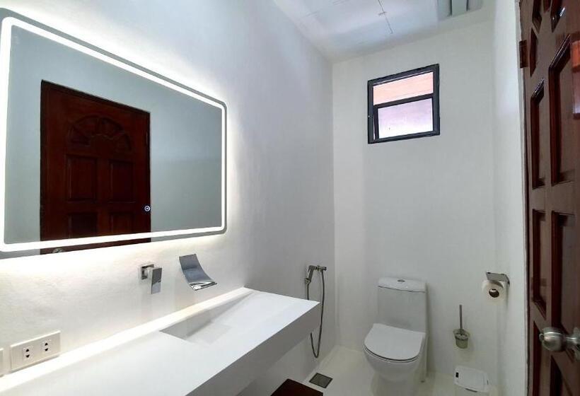 اتاق سوپریور با تخت بزرگ, Pawikan Boutique