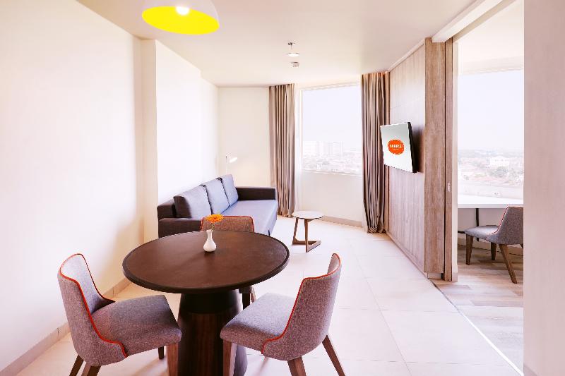 سوییت, Harris Hotel & Conventions Bundaran Satelit Surabaya
