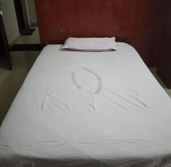 غرفة ديلوكس فردية, Unnikrishna Lodge