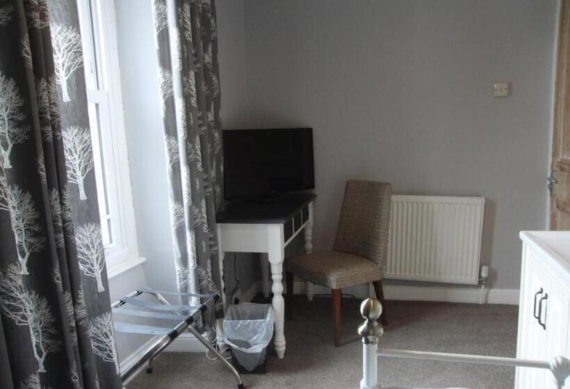 Номер Стандарт Индивидуальный Совместная Ванная, Llanwrtyd Hall B&b Angelis Holistic Retreat