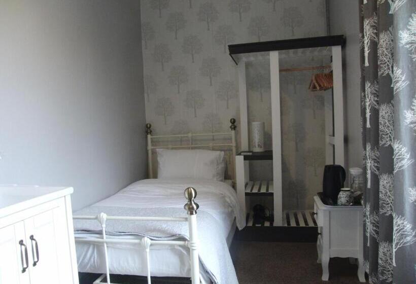 Номер Стандарт Индивидуальный Совместная Ванная, Llanwrtyd Hall B&b Angelis Holistic Retreat