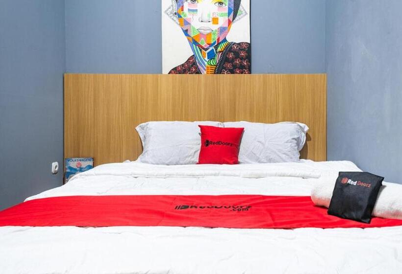 Номер Стандарт, Reddoorz Plus @ Otista Raya Ciputat