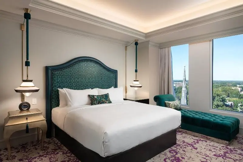 اتاق استاندارد با تخت بزرگ, Grand Bohemian Charlotte, Autograph Collection