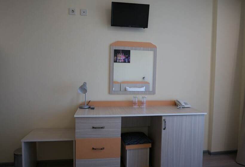 스탠다드 스튜디오 (테라스구비), Puldin Coop