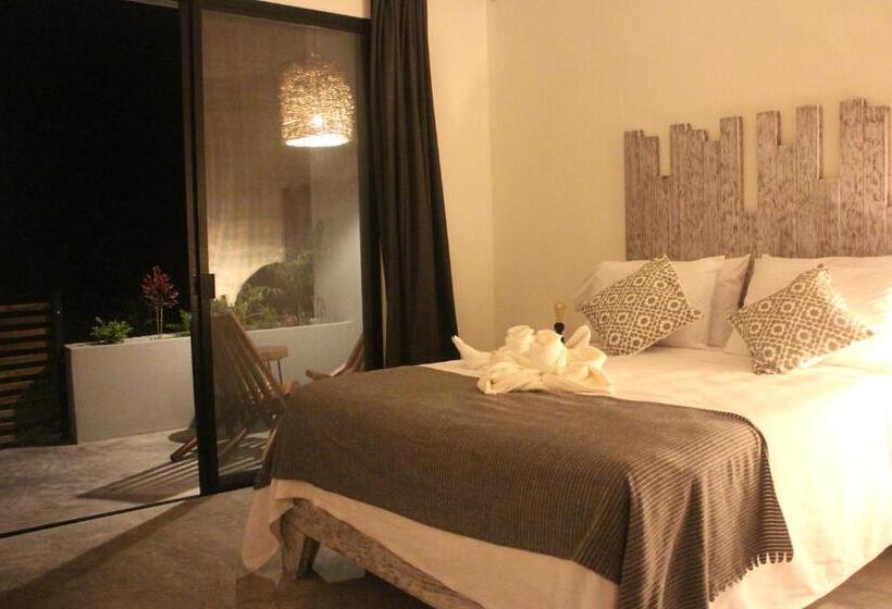 سوییت با چشمانداز استخر, Little Gem Hotel Tulum La Veleta