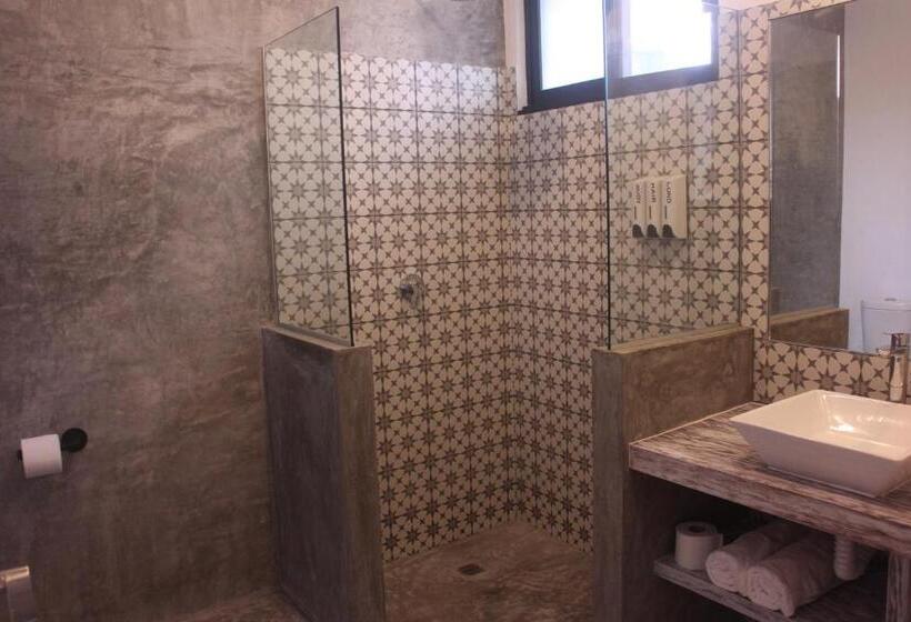 سوییت با چشمانداز استخر, Little Gem Hotel Tulum La Veleta