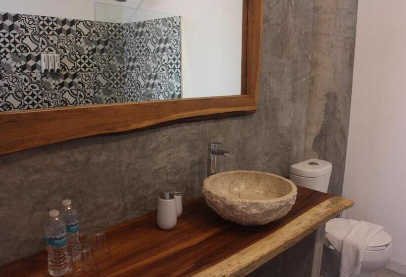 سوئیت با تخت بزرگ, Little Gem Hotel Tulum La Veleta