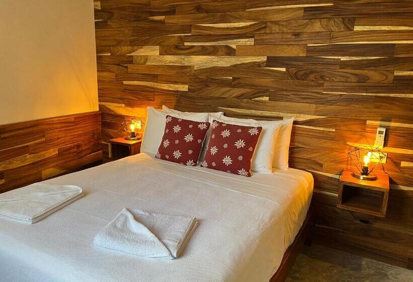 اتاق خانوادگی, Little Gem Hotel Tulum La Veleta