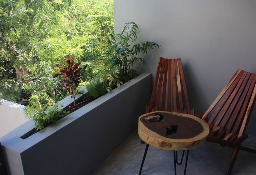 سوئیت با تخت بزرگ, Little Gem Hotel Tulum La Veleta