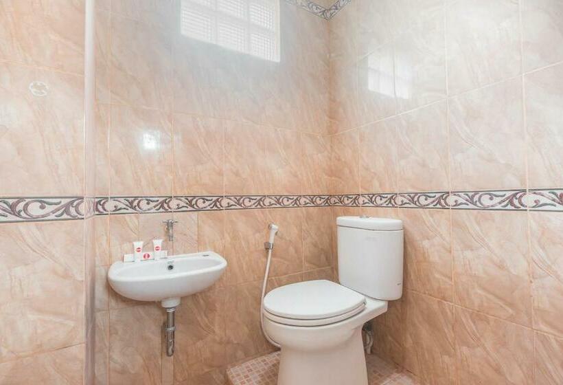 Habitación Deluxe, Oyo 1640 Fallinda