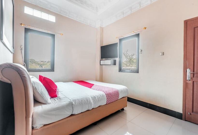 Habitación Deluxe, Oyo 1640 Fallinda