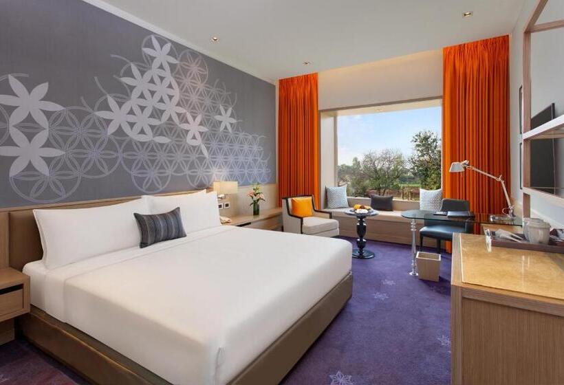 اتاق کلاب, Welcomhotel By Itc Hotels, Raja Sansi, Amritsar