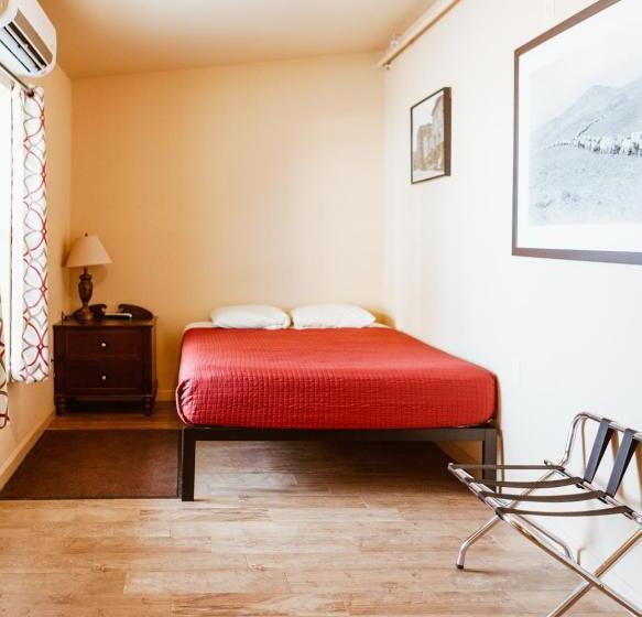 غرفة قياسية سرير ملكى, Old Brewery Hostel