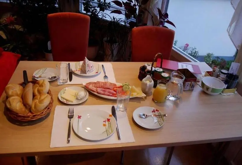 ２ベッドルームアパートメント, Gertis Blumenhof Privatzimmer, Ferienwohnung