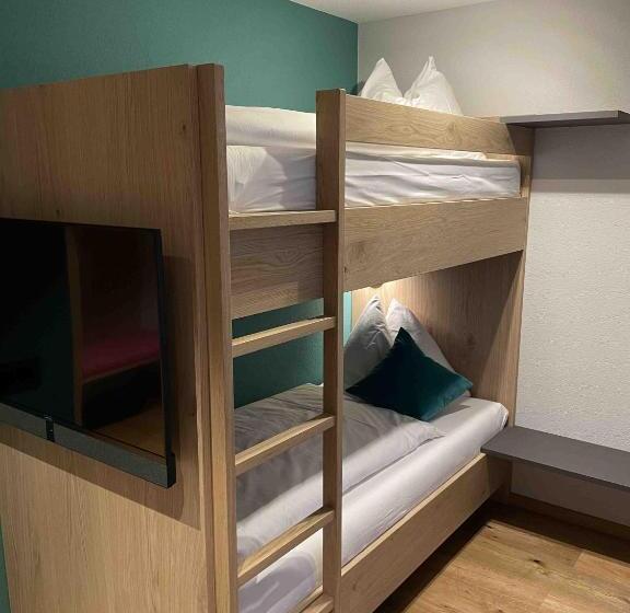 غرفة عائلية, Bradabella   Montafon