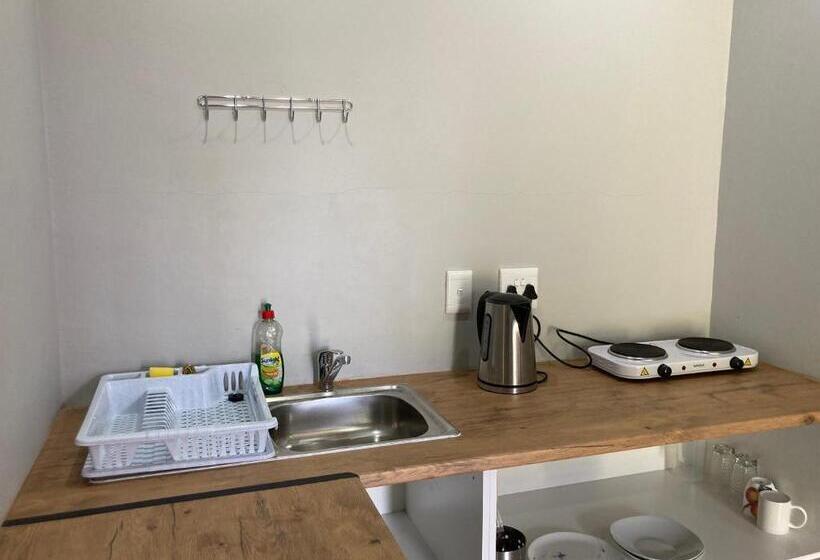 غرفة قياسية, Halleria Self Catering