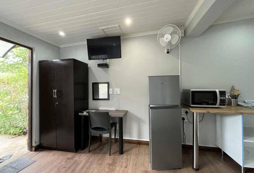 غرفة قياسية, Halleria Self Catering